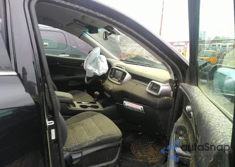 2017 Kia Sorento 2.4L Lx из США, поврежденный, VIN 5XYPGDA35HG199546